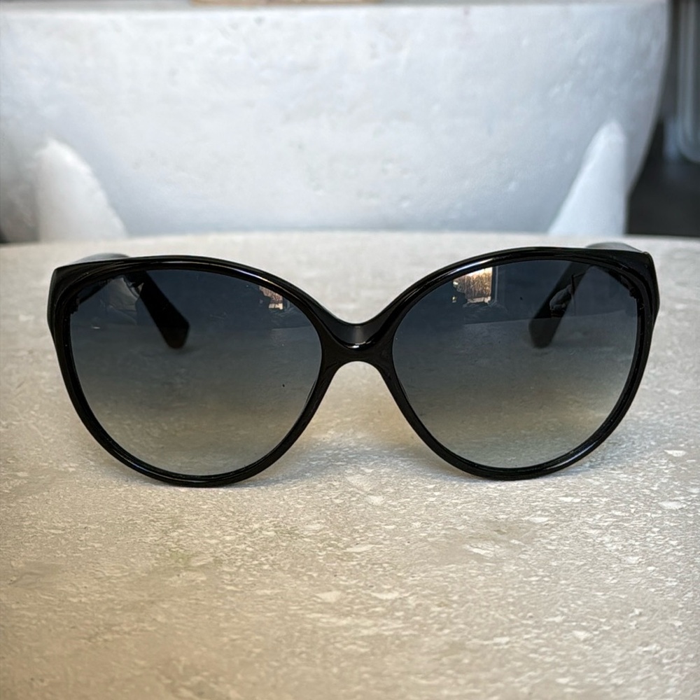 Yves Saint Laurent Black Sunglasses